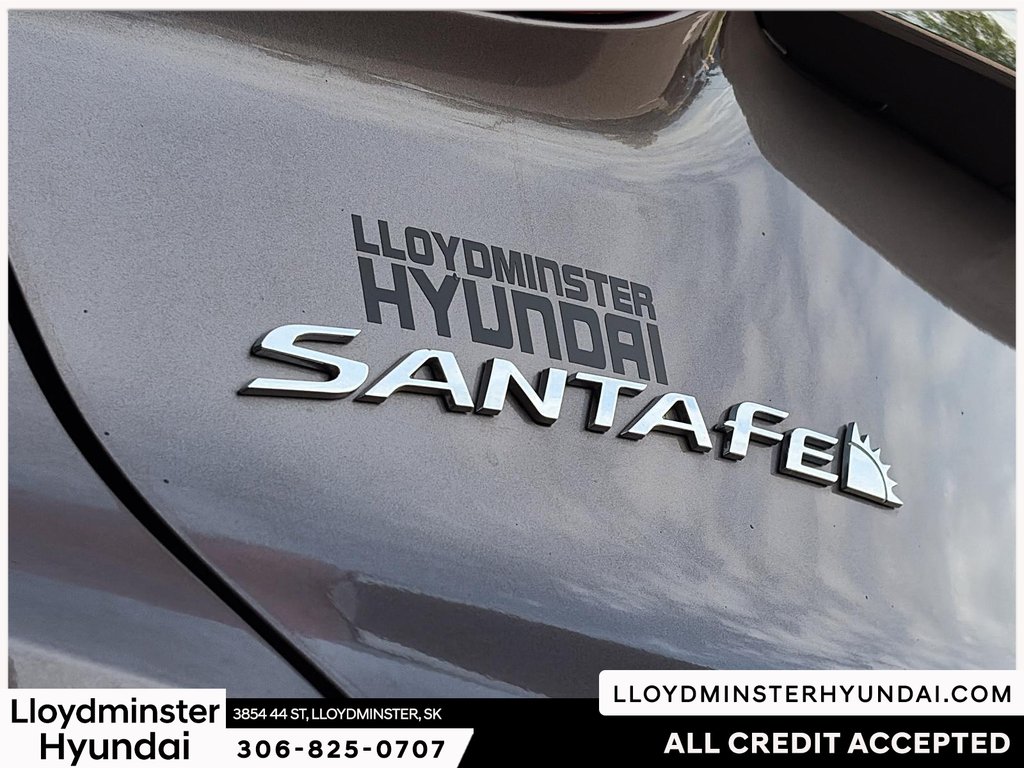 2020 Hyundai Santa Fe Luxury 2.0 in Lloydminster, Saskatchewan - 20 - w1024h768px