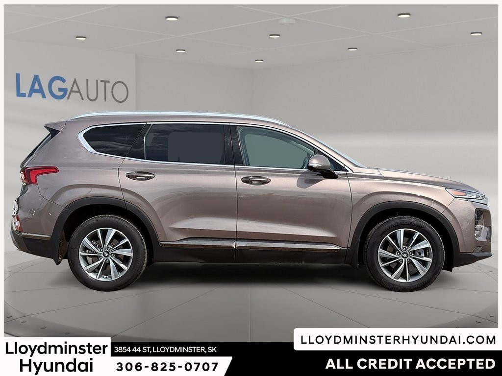 2020 Hyundai Santa Fe Luxury 2.0 in Lloydminster, Saskatchewan - 4 - w1024h768px