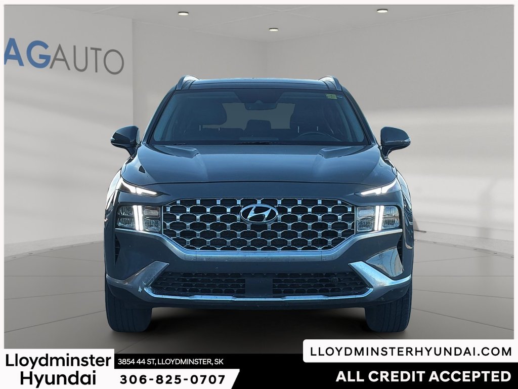2021 Hyundai Santa Fe Preferred in Lloydminster, Saskatchewan - 2 - w1024h768px