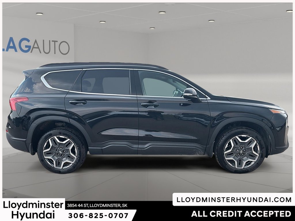 2022 Hyundai Santa Fe Urban in Lloydminster, Saskatchewan - 4 - w1024h768px