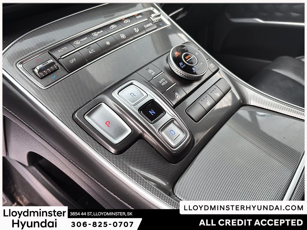 2022 Hyundai Santa Fe Urban in Lloydminster, Saskatchewan - 17 - w1024h768px