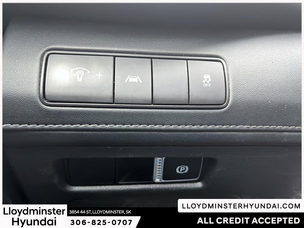 2022 Hyundai Santa Fe Urban in Lloydminster, Saskatchewan - 17 - w1024h768px