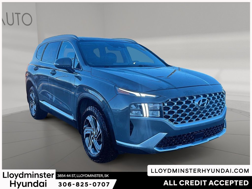 2022 Hyundai Santa Fe Preferred in Lloydminster, Saskatchewan - 3 - w1024h768px