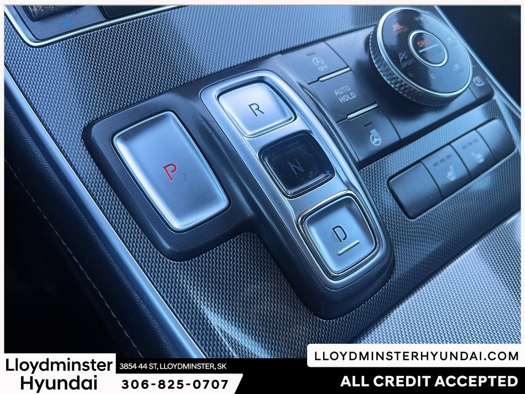 2022 Hyundai Santa Fe Preferred in Lloydminster, Saskatchewan - 18 - w1024h768px