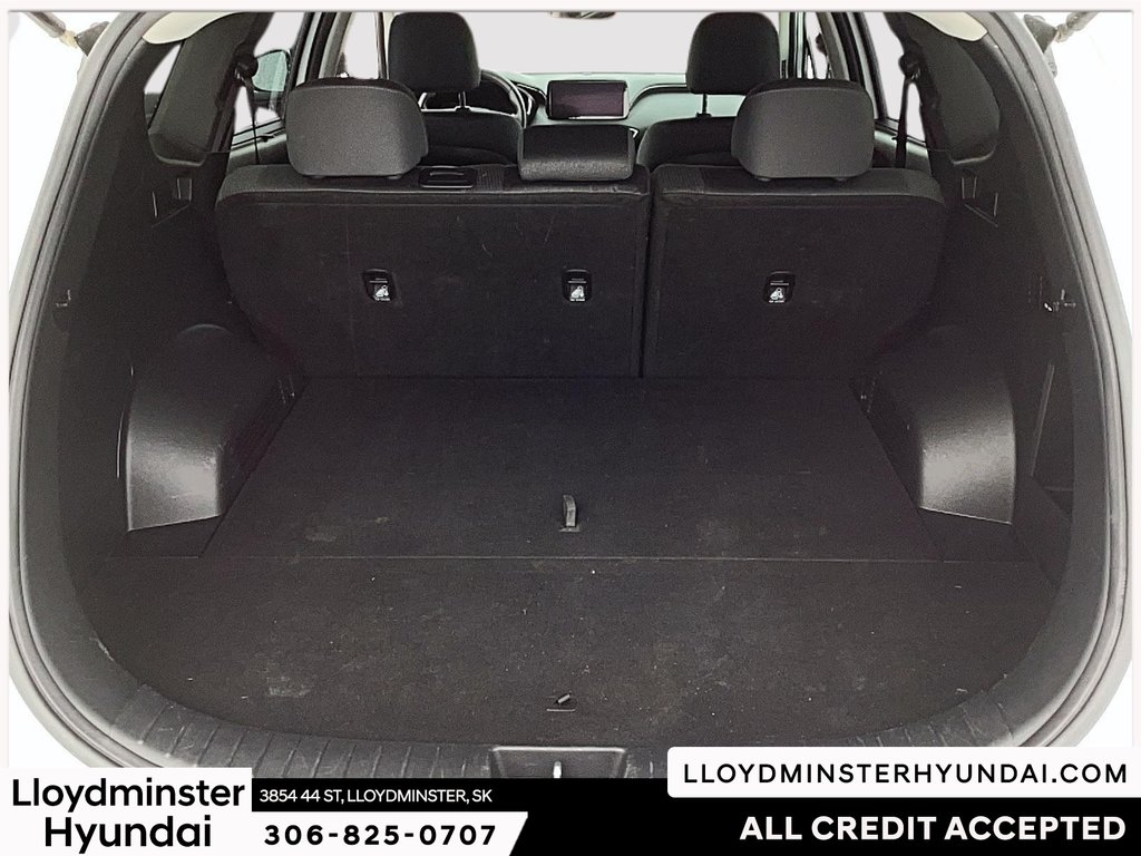 2023 Hyundai Santa Fe Preferred in Lloydminster, Saskatchewan - 8 - w1024h768px