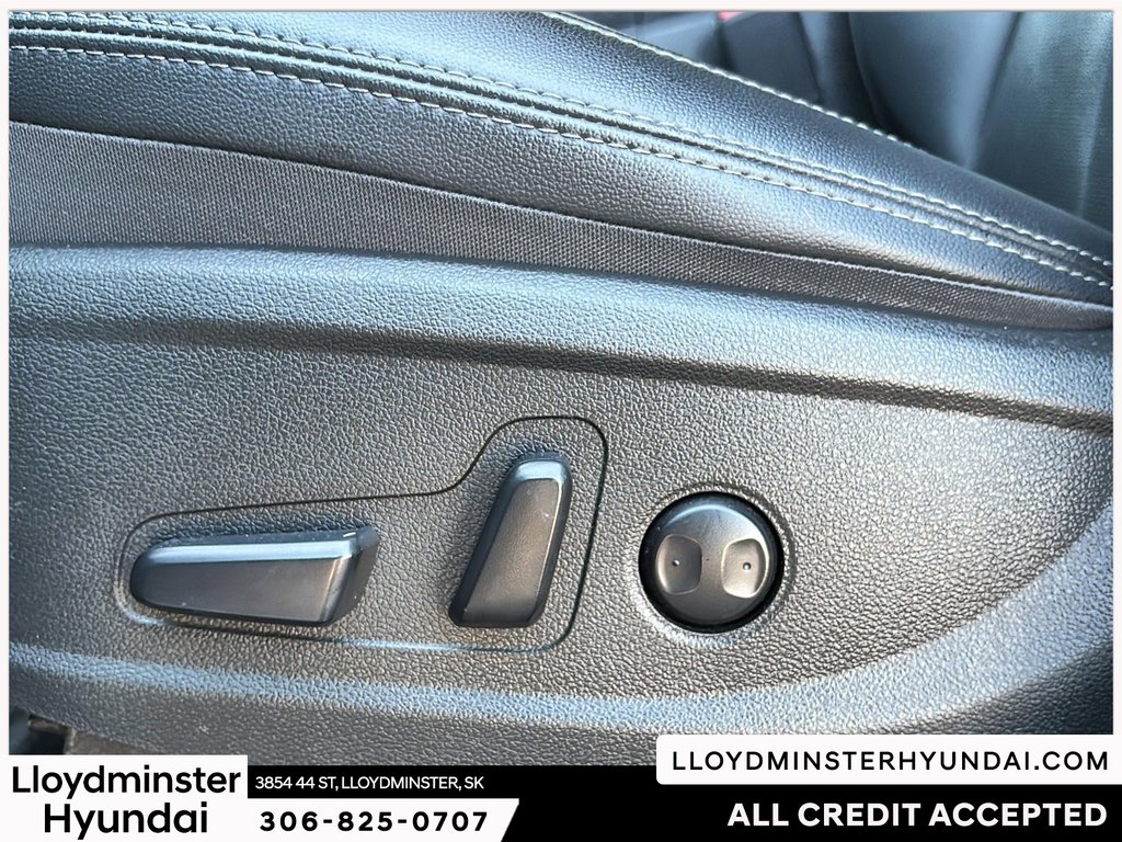 2023 Hyundai Santa Fe Preferred in Lloydminster, Saskatchewan - 13 - w1024h768px