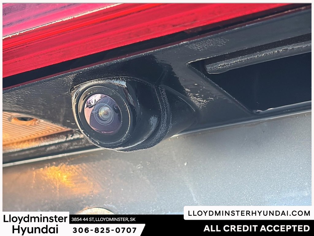 2023 Hyundai Santa Fe Preferred in Lloydminster, Saskatchewan - 25 - w1024h768px