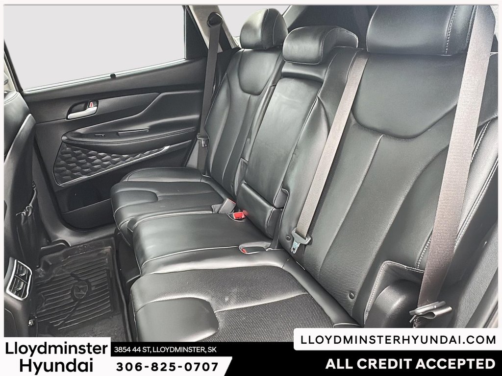 2023 Hyundai Santa Fe Preferred in Lloydminster, Saskatchewan - 22 - w1024h768px