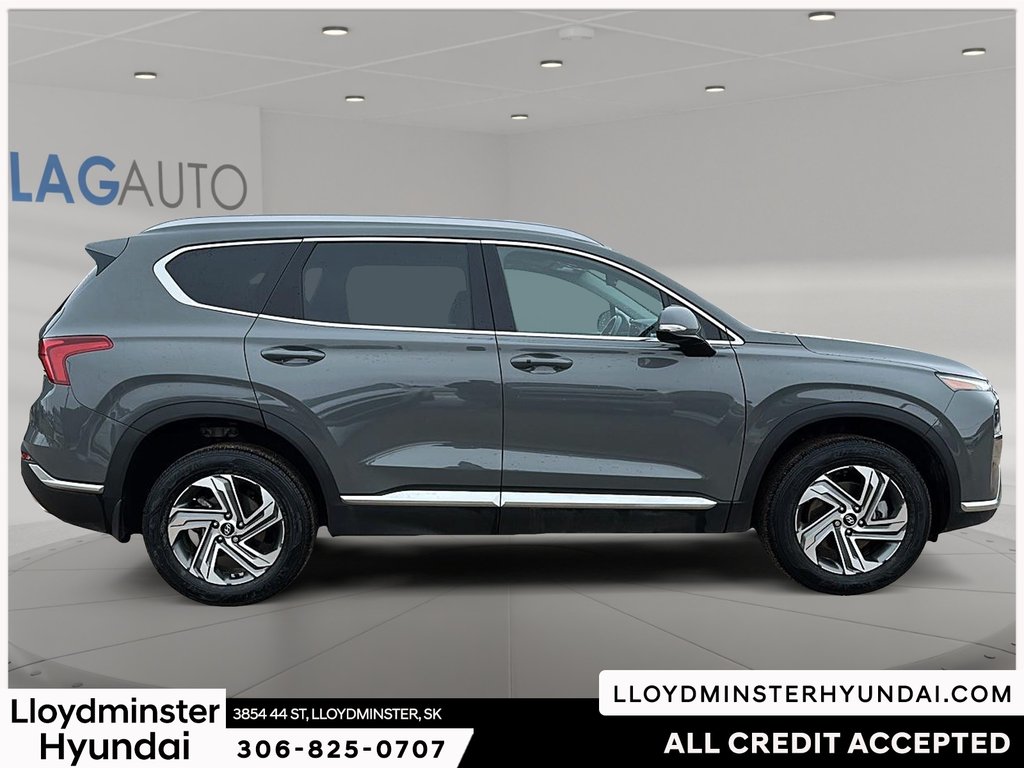 2023 Hyundai Santa Fe Preferred in Lloydminster, Saskatchewan - 4 - w1024h768px