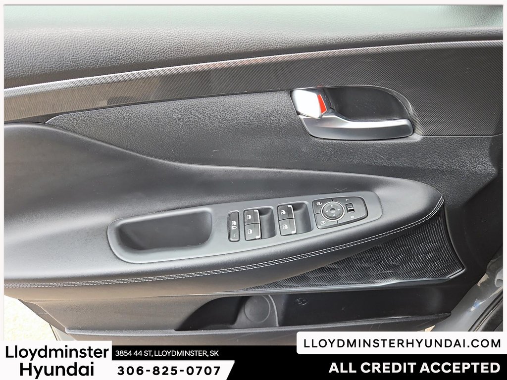 2023 Hyundai Santa Fe Preferred in Lloydminster, Saskatchewan - 15 - w1024h768px
