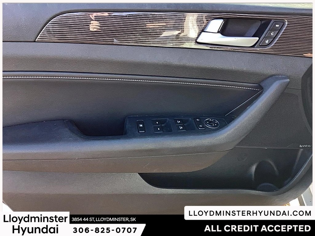 2019 Hyundai Sonata Plug-In Hybrid Ultimate in Lloydminster, Saskatchewan - 15 - w1024h768px