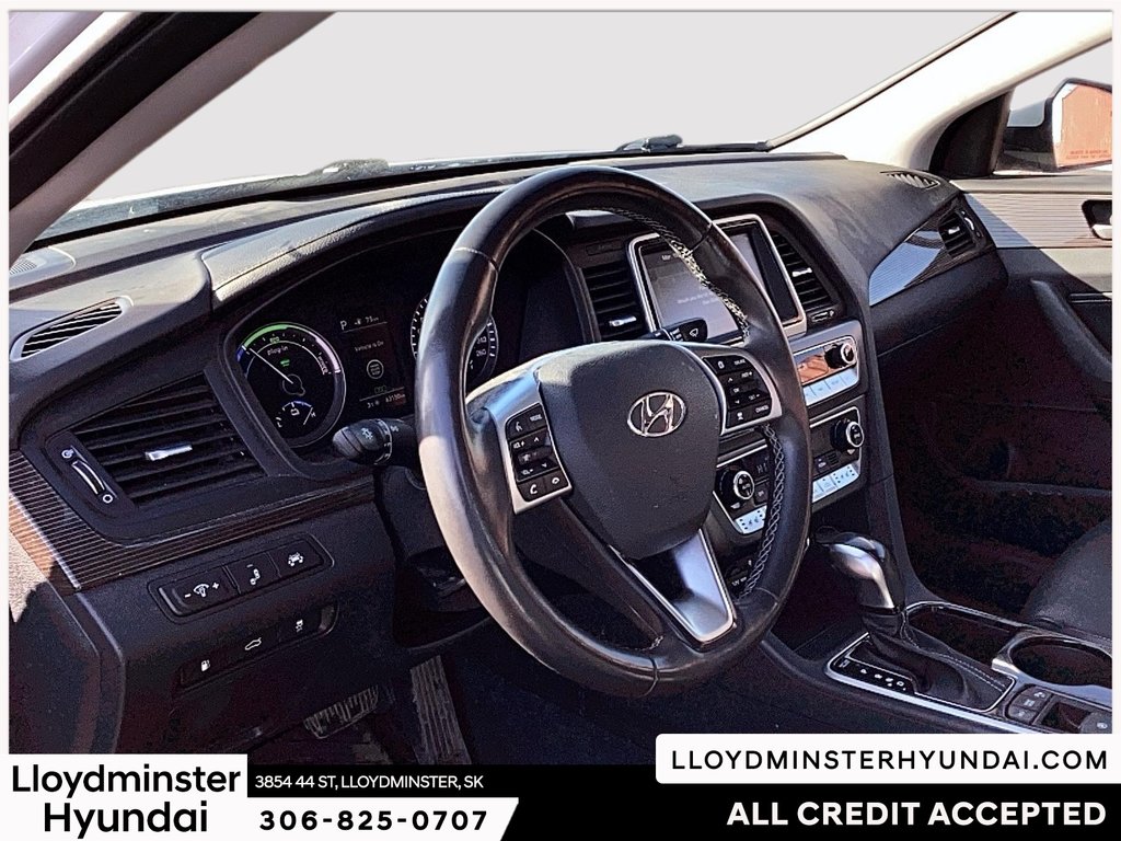 2019 Hyundai Sonata Plug-In Hybrid Ultimate in Lloydminster, Saskatchewan - 18 - w1024h768px