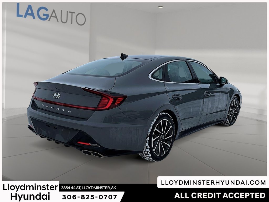 2020 Hyundai Sonata Luxury in Lloydminster, Saskatchewan - 5 - w1024h768px
