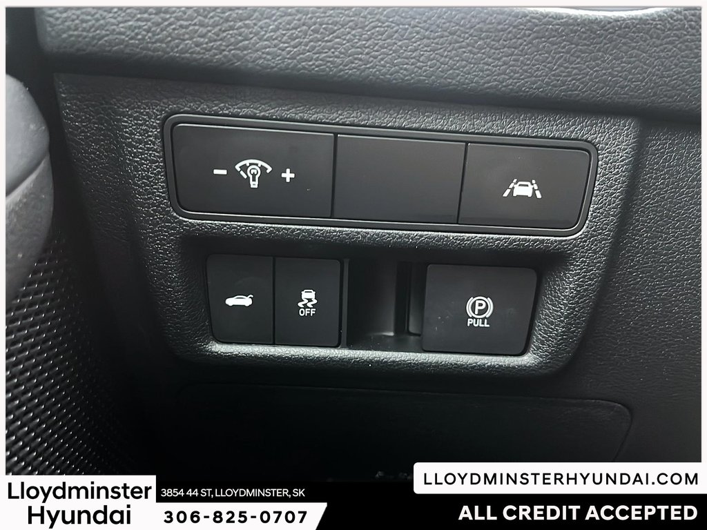 2020 Hyundai Sonata Luxury in Lloydminster, Saskatchewan - 19 - w1024h768px