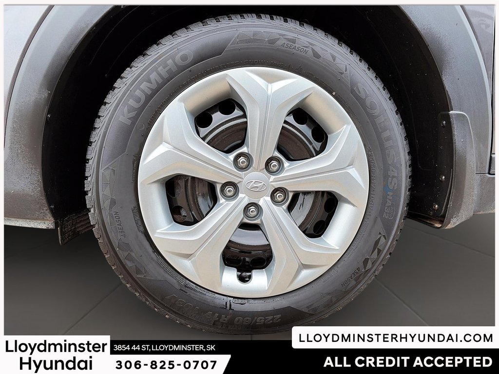 2021 Hyundai Tucson Essential in Lloydminster, Saskatchewan - 10 - w1024h768px