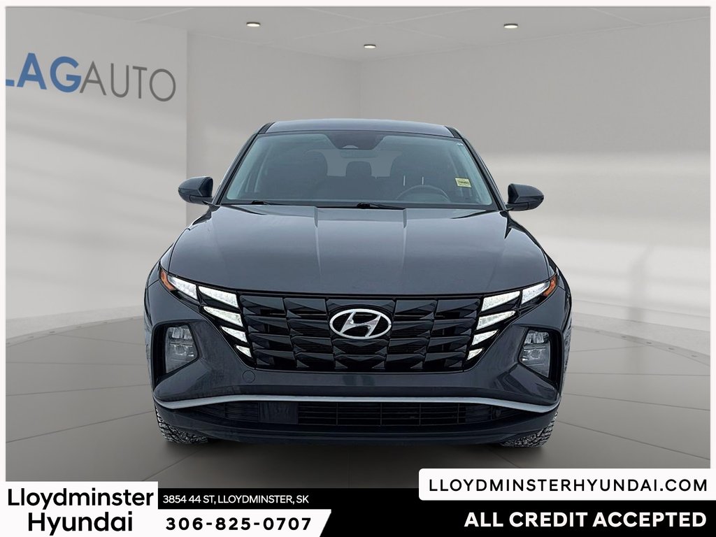 2022 Hyundai Tucson Essential in Lloydminster, Saskatchewan - 2 - w1024h768px
