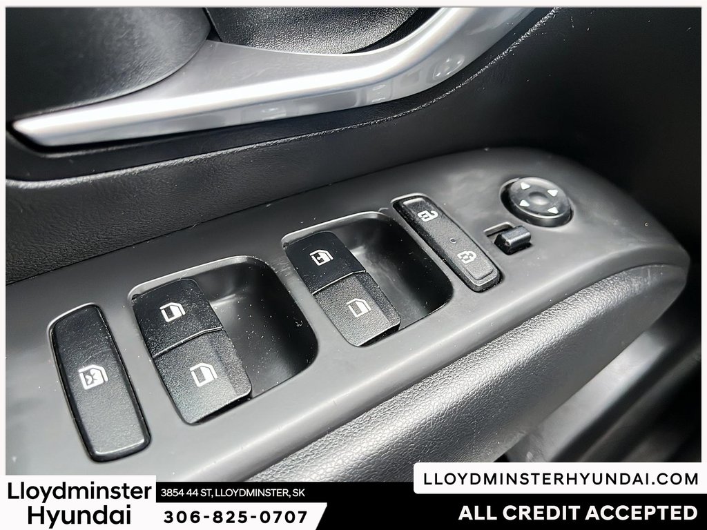 2022 Hyundai Tucson Essential in Lloydminster, Saskatchewan - 14 - w1024h768px