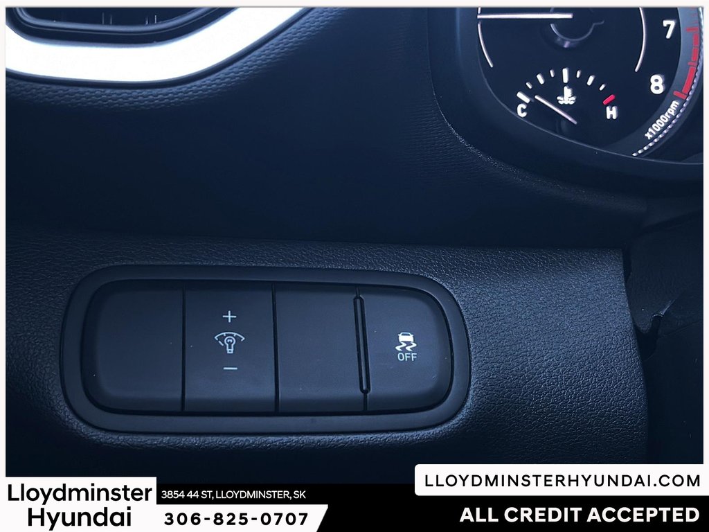 2021 Hyundai Venue Trend in Lloydminster, Saskatchewan - 17 - w1024h768px