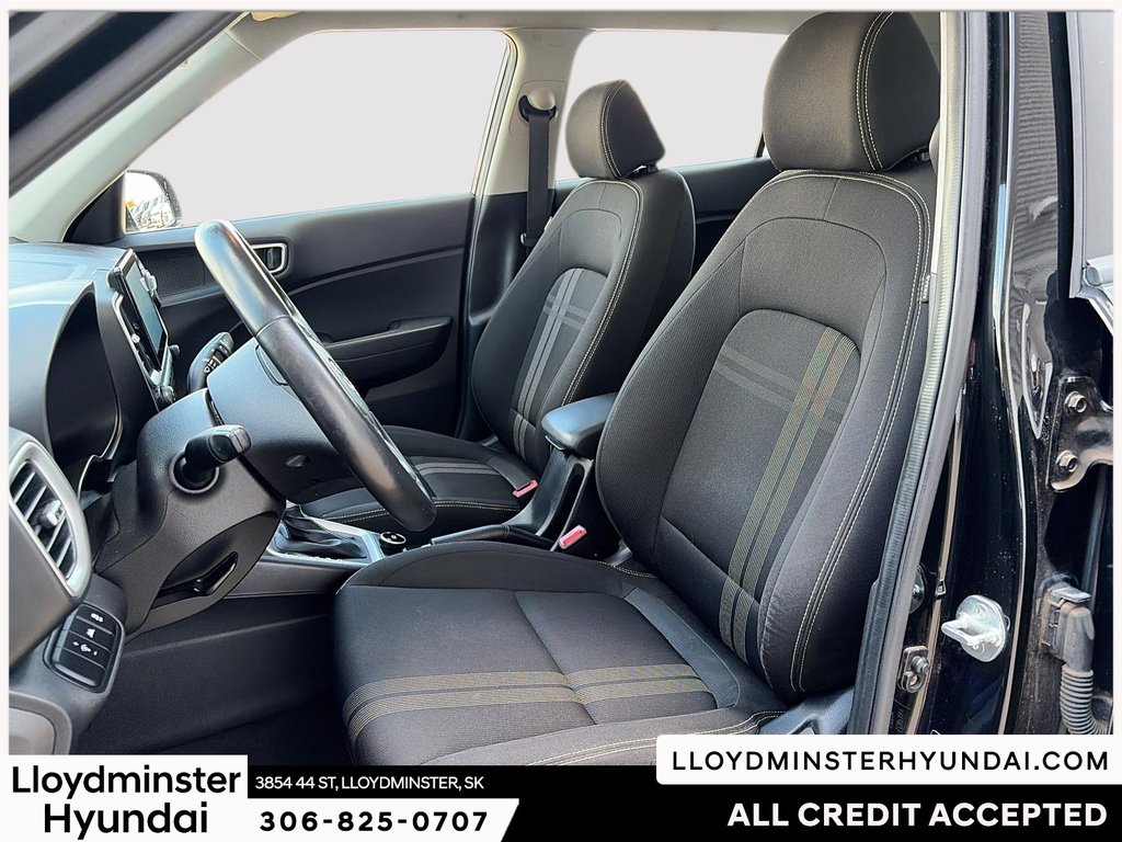 2021 Hyundai Venue Preferred in Lloydminster, Saskatchewan - 12 - w1024h768px