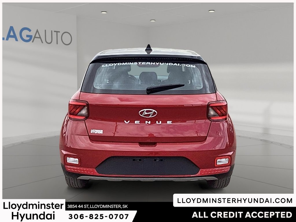 2022 Hyundai Venue Essential in Lloydminster, Saskatchewan - 3 - w1024h768px