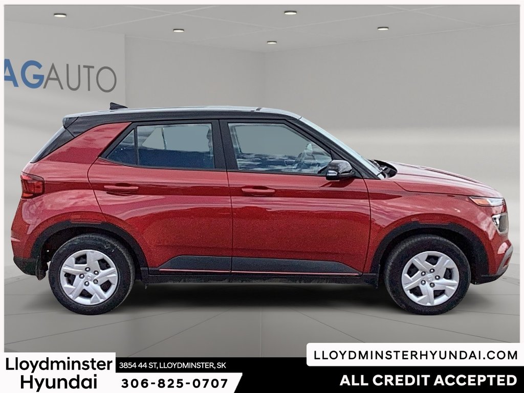 2022 Hyundai Venue Essential in Lloydminster, Saskatchewan - 6 - w1024h768px