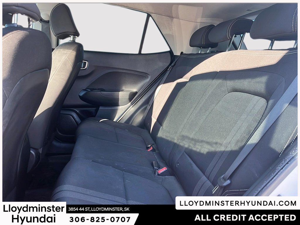 2022 Hyundai Venue Preferred in Lloydminster, Saskatchewan - 8 - w1024h768px