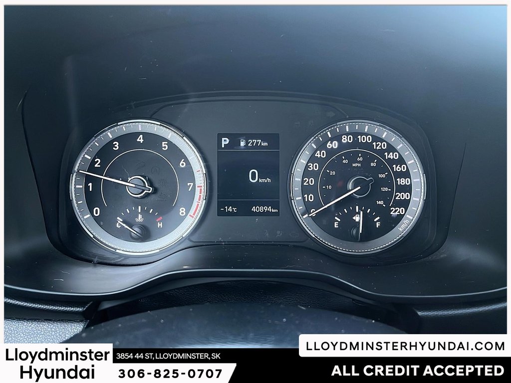 2022 Hyundai Venue Preferred in Lloydminster, Saskatchewan - 18 - w1024h768px