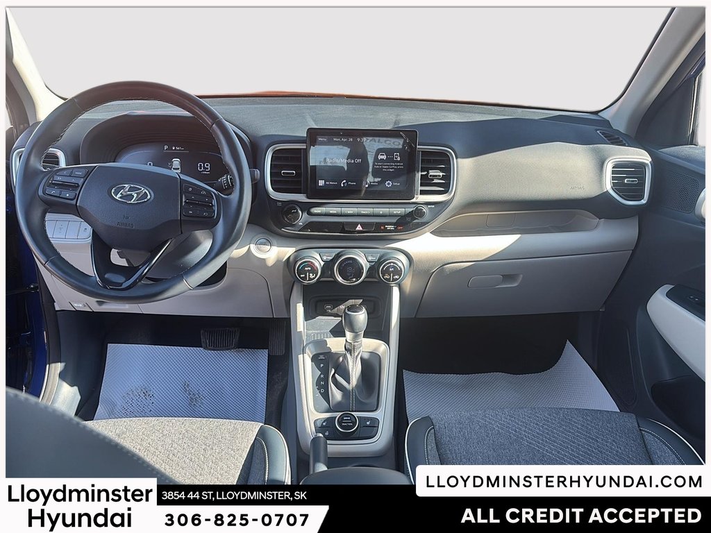 2023 Hyundai Venue Ultimate in Lloydminster, Saskatchewan - 15 - w1024h768px