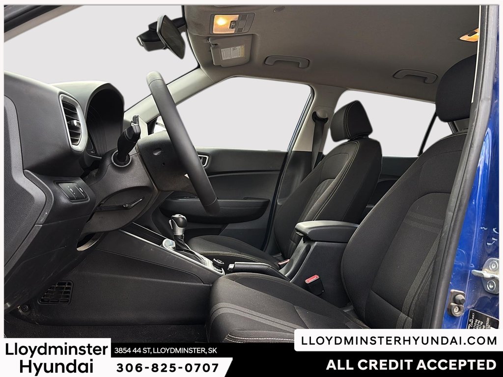2023 Hyundai Venue Preferred in Lloydminster, Saskatchewan - 10 - w1024h768px