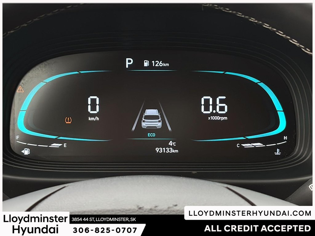 2023 Hyundai Venue Preferred in Lloydminster, Saskatchewan - 15 - w1024h768px