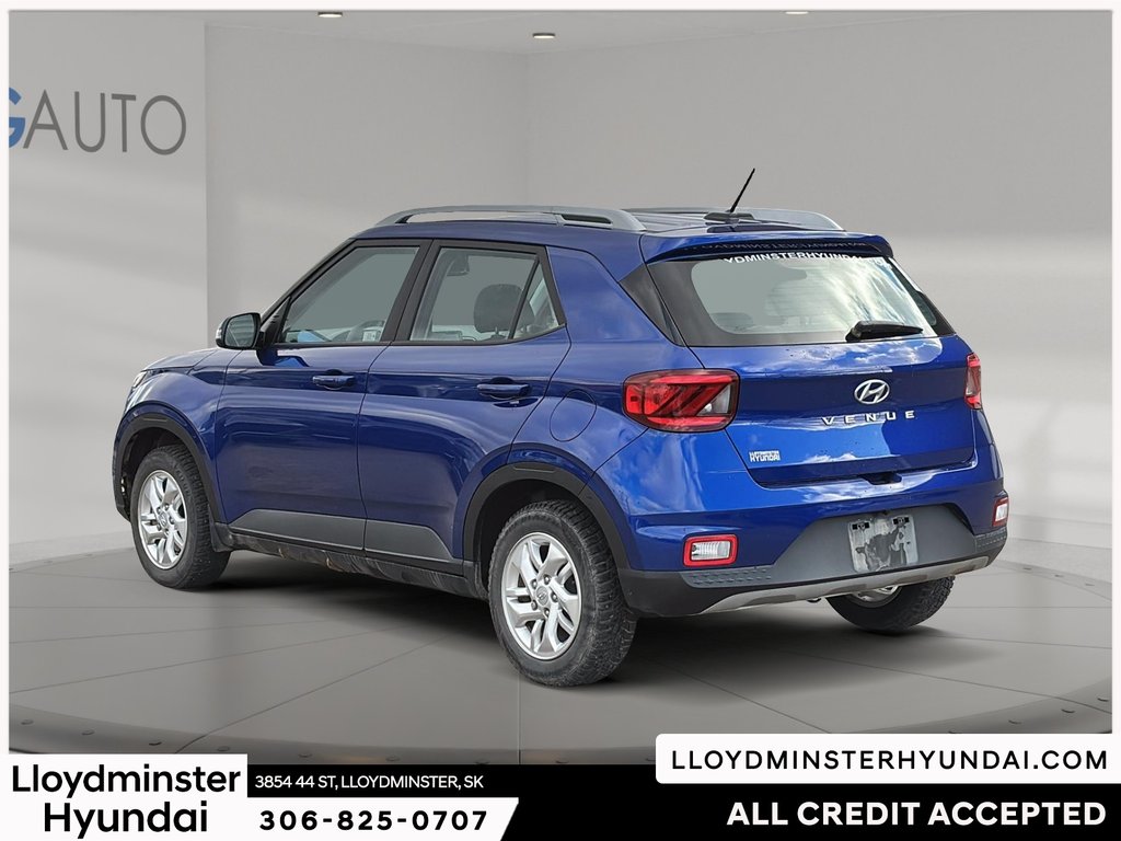 2023 Hyundai Venue Preferred in Lloydminster, Saskatchewan - 7 - w1024h768px