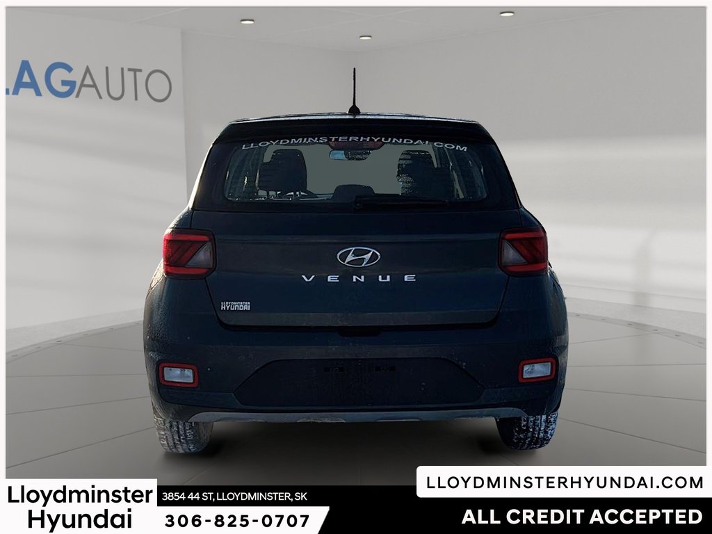 2023 Hyundai Venue Essential in Lloydminster, Saskatchewan - 6 - w1024h768px