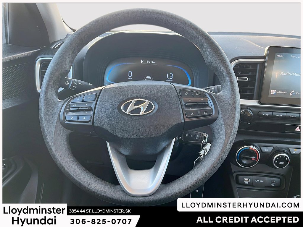 2023 Hyundai Venue Essential in Lloydminster, Saskatchewan - 16 - w1024h768px