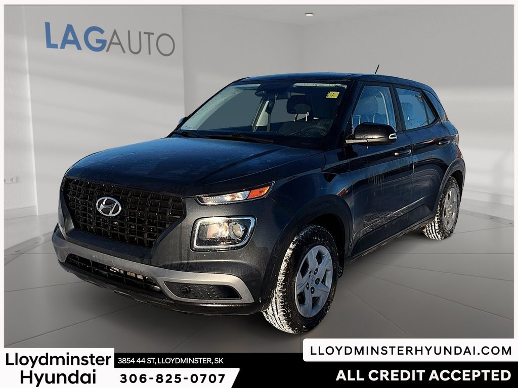 2023 Hyundai Venue Essential in Lloydminster, Saskatchewan - 1 - w1024h768px