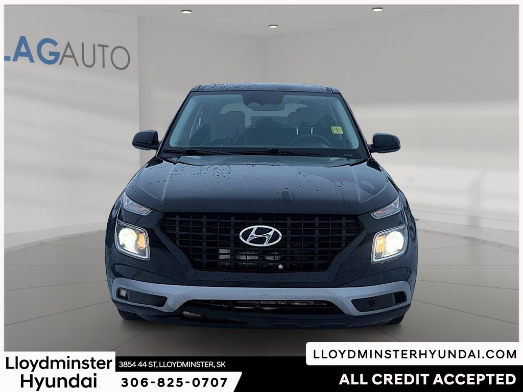 2023 Hyundai Venue Essential in Lloydminster, Saskatchewan - 2 - w1024h768px