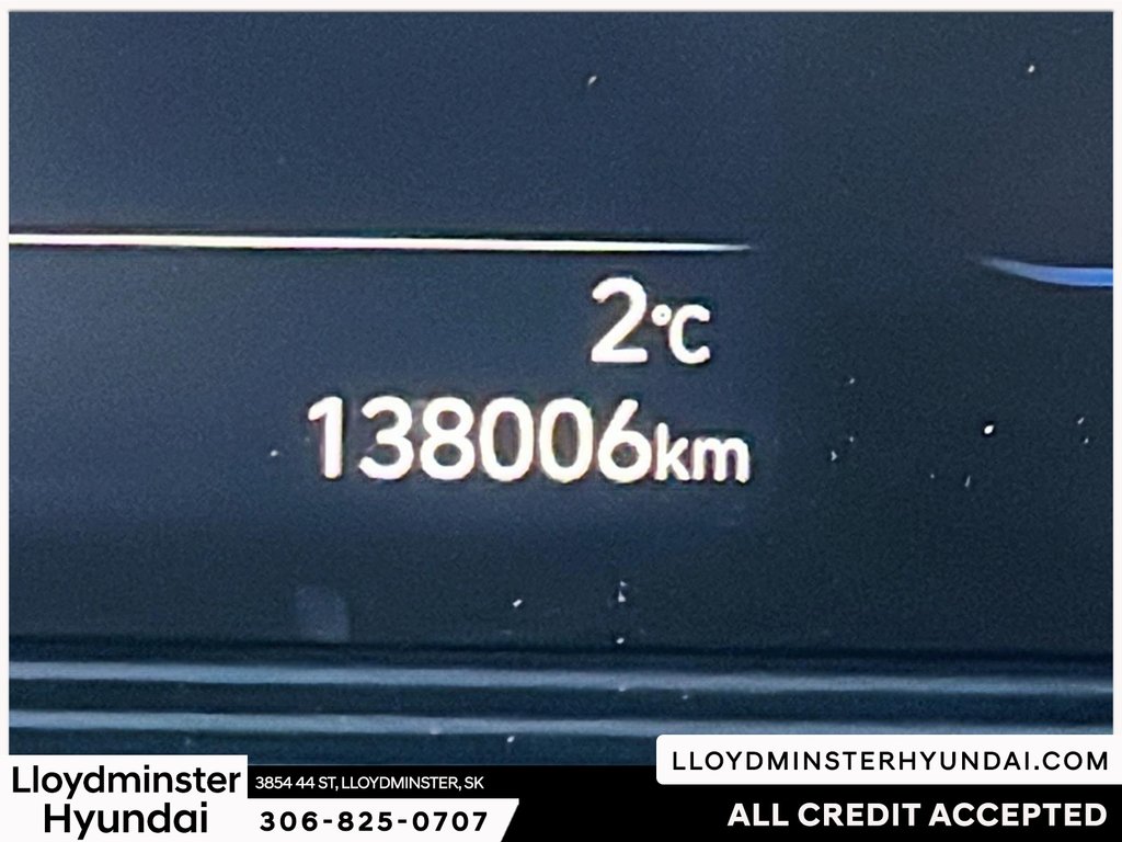 2023 Hyundai Venue Essential in Lloydminster, Saskatchewan - 14 - w1024h768px