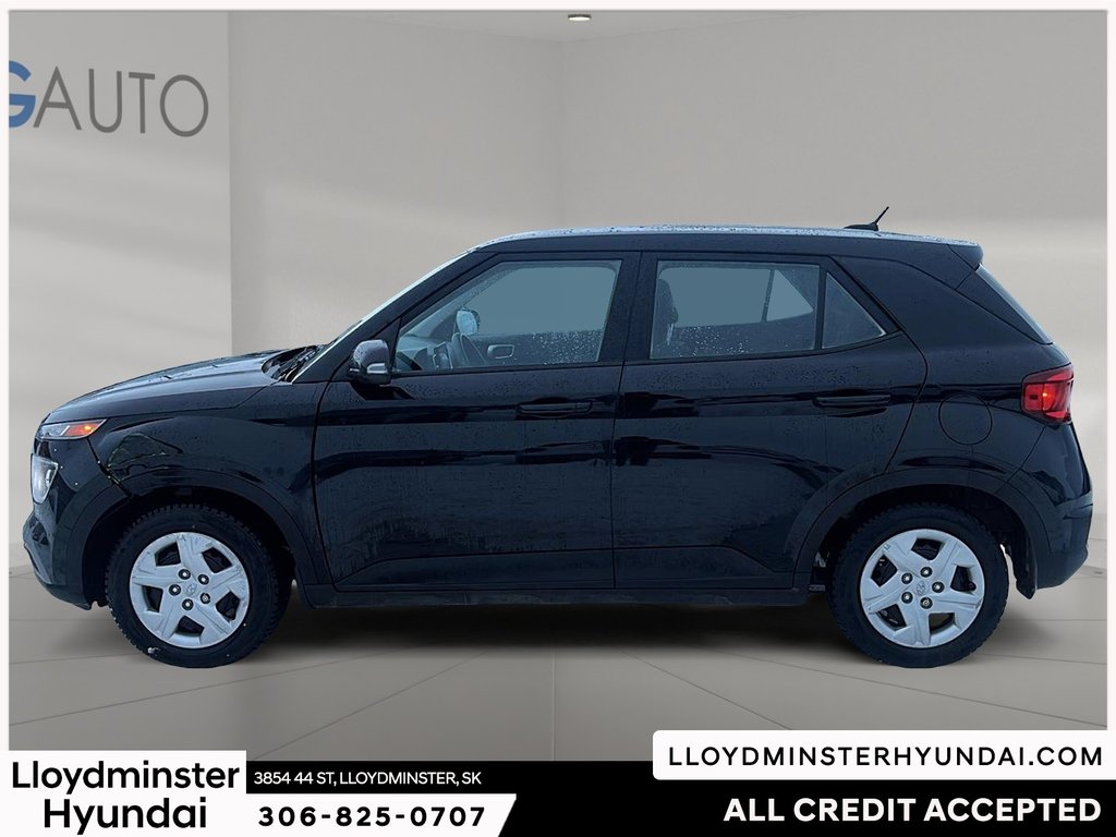 2023 Hyundai Venue Essential in Lloydminster, Saskatchewan - 8 - w1024h768px