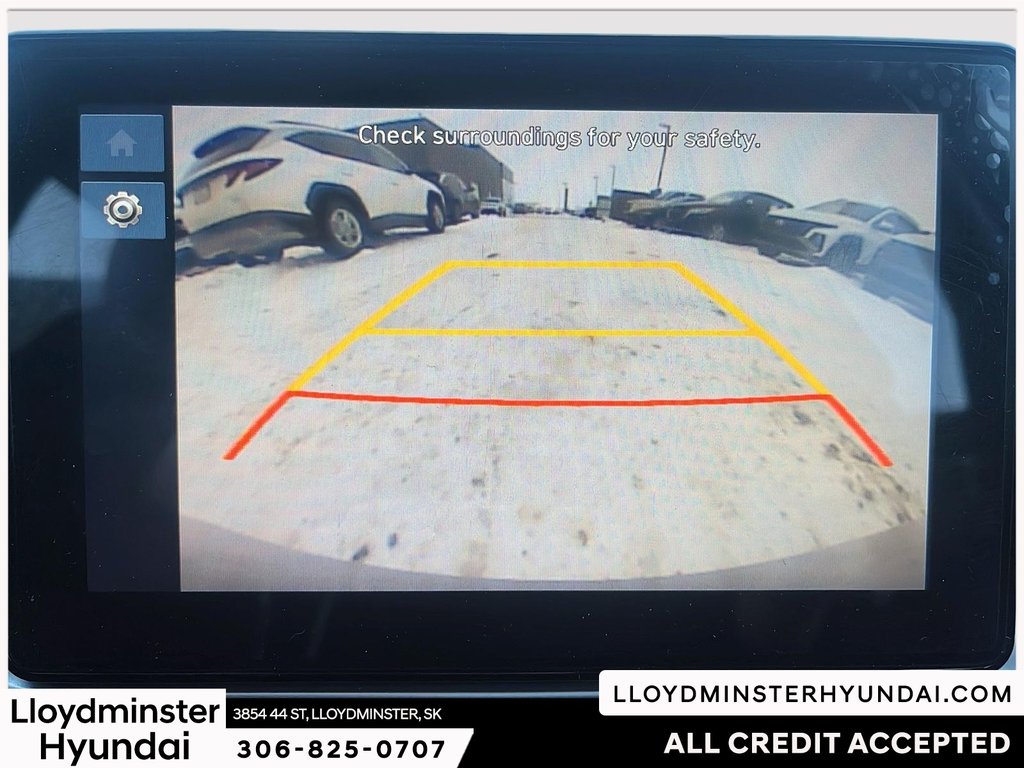 2023 Hyundai Venue Essential in Lloydminster, Saskatchewan - 19 - w1024h768px