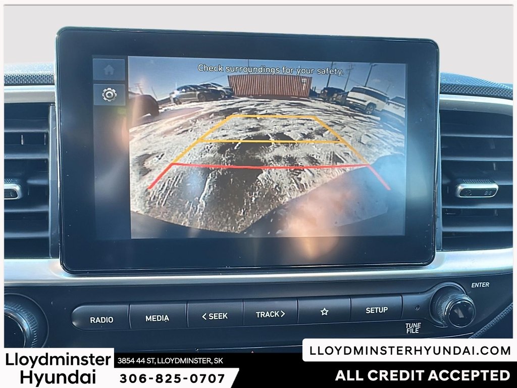 2023 Hyundai Venue Preferred in Lloydminster, Saskatchewan - 18 - w1024h768px