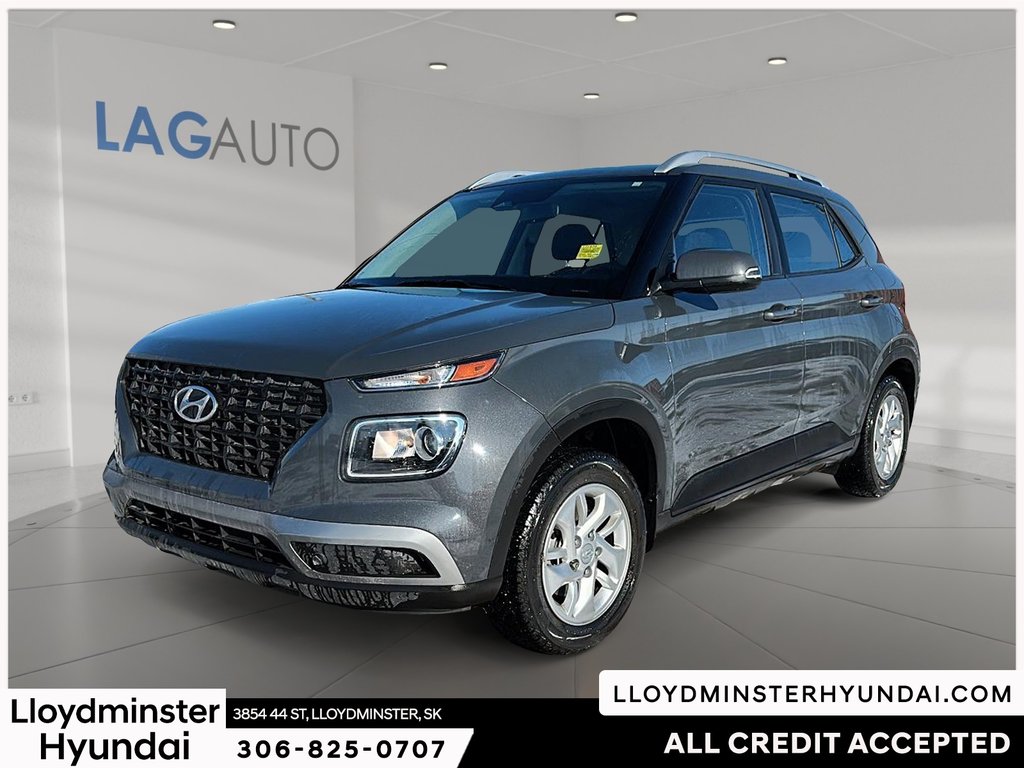 2023 Hyundai Venue Preferred in Lloydminster, Saskatchewan - 1 - w1024h768px