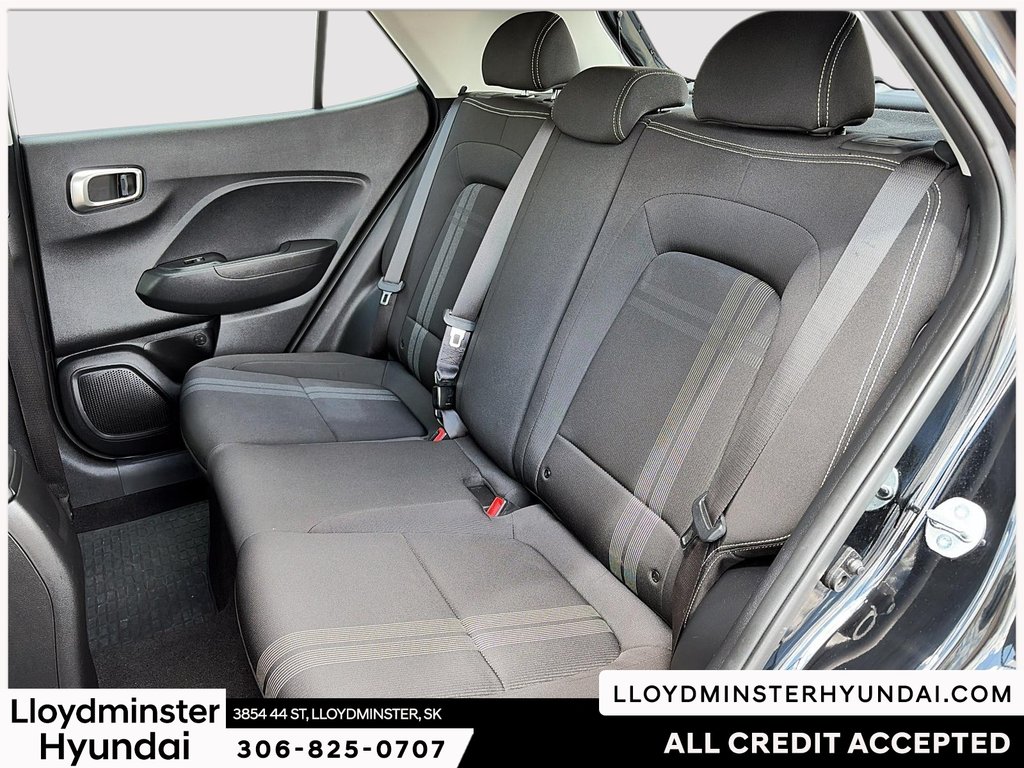 2023 Hyundai Venue Preferred in Lloydminster, Saskatchewan - 13 - w1024h768px