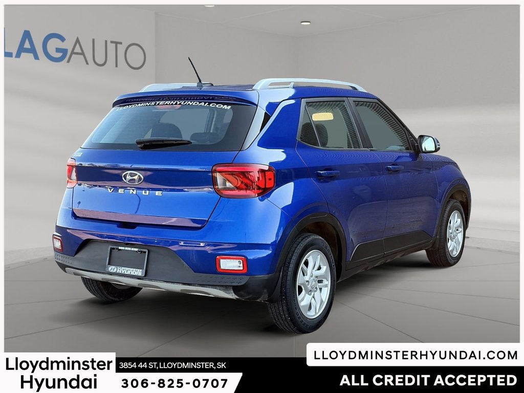 2023 Hyundai Venue Preferred in Lloydminster, Saskatchewan - 5 - w1024h768px