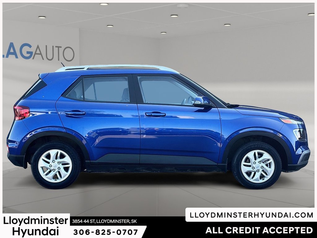 2023 Hyundai Venue Preferred in Lloydminster, Saskatchewan - 4 - w1024h768px
