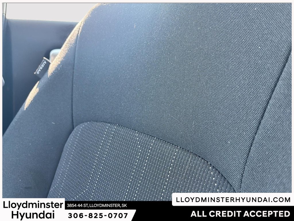 2024 Hyundai Venue Essential in Lloydminster, Saskatchewan - 21 - w1024h768px