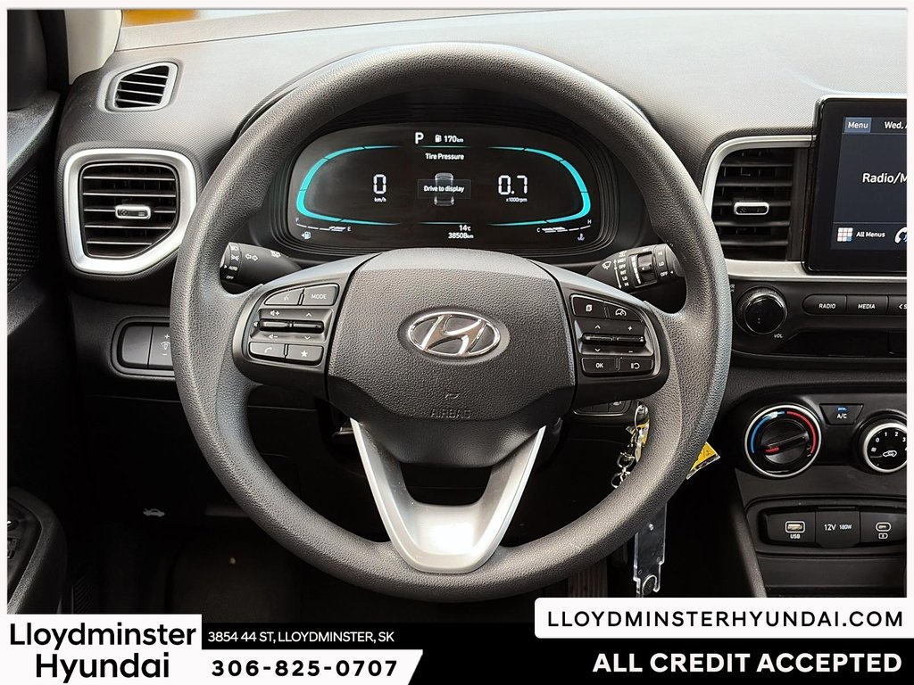 2024 Hyundai Venue Essential in Lloydminster, Saskatchewan - 16 - w1024h768px