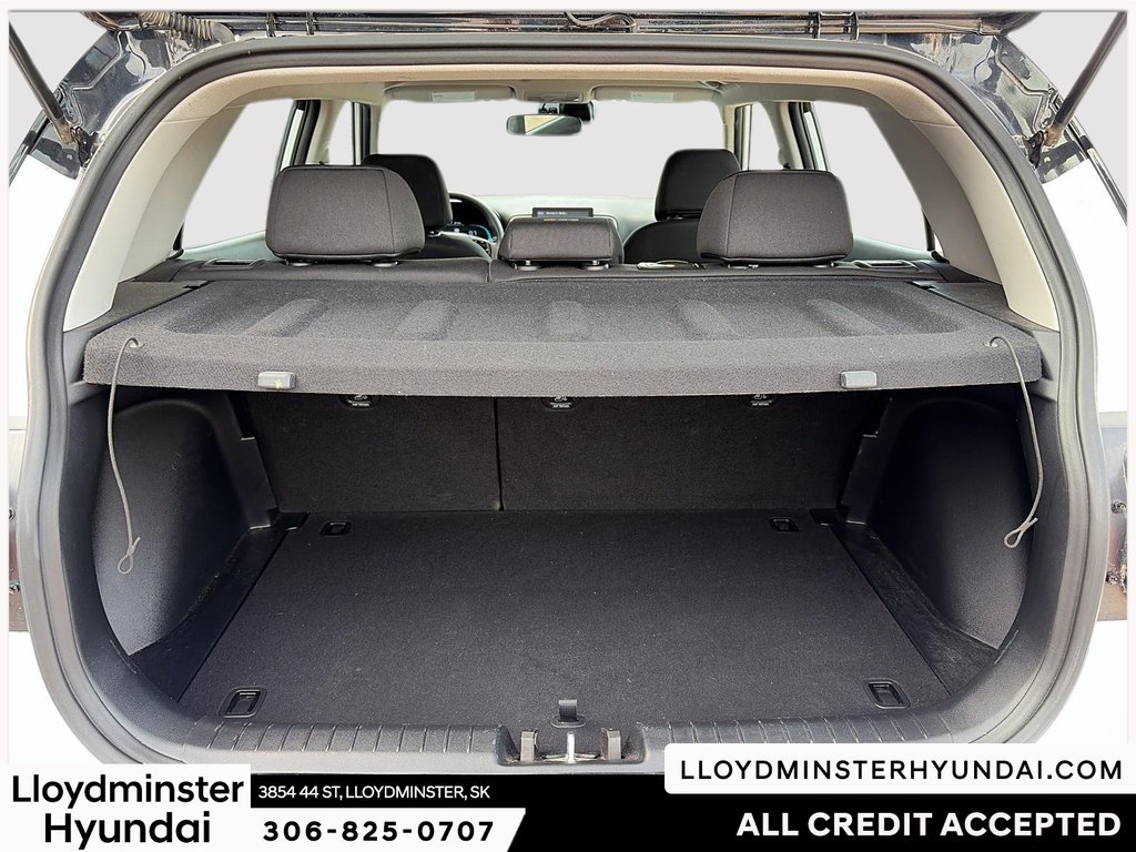 2024 Hyundai Venue Essential in Lloydminster, Saskatchewan - 9 - w1024h768px