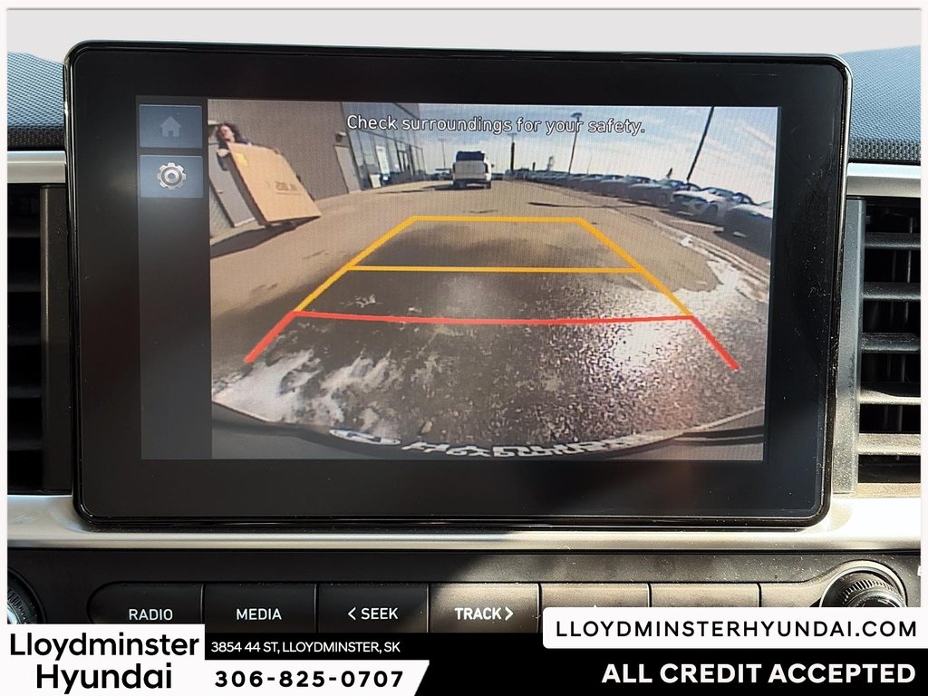2024 Hyundai Venue Essential in Lloydminster, Saskatchewan - 21 - w1024h768px