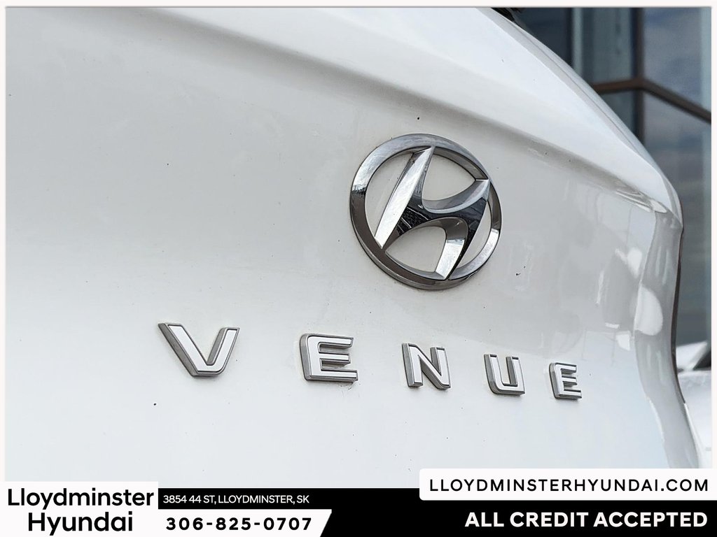 2024 Hyundai Venue Essential in Lloydminster, Saskatchewan - 20 - w1024h768px