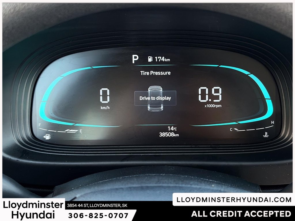2024 Hyundai Venue Essential in Lloydminster, Saskatchewan - 18 - w1024h768px