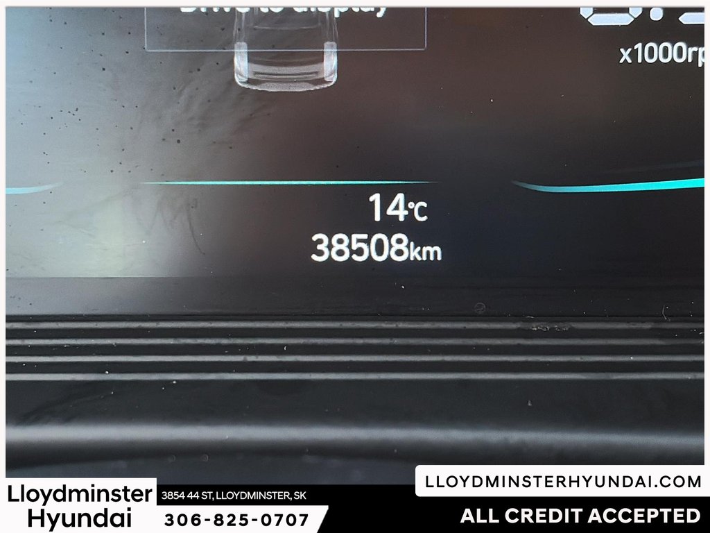 2024 Hyundai Venue Essential in Lloydminster, Saskatchewan - 17 - w1024h768px